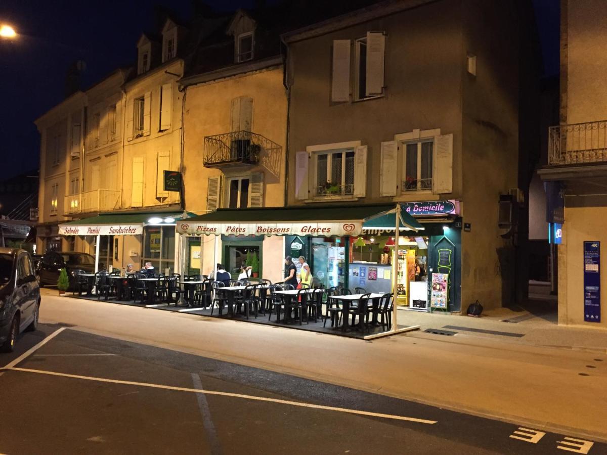 Ravissant Duplex Meuble Tout Confort Hyper Centre St Cere 4 Pers Lit Bb Wifi Gratuit Saint-Cere Exterior photo
